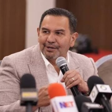 images (1) Cruz Pérez Cuéllar llevará a Taboada a tribunales por acusaciones de nexos criminales