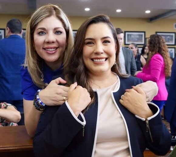 images (2) Cruz Pérez Cuéllar presenta denuncia por calumnia electoral contra Daniela Álvarez y Joss Vega
